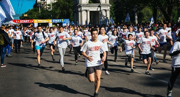 IMPORTANT pentru șoferi: Sâmbătă și duminică va avea loc Maratonul Internațional Chișinău. Cum va circula transportul public